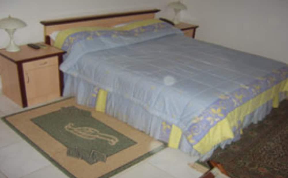 Homeland Hotel Niamey Exteriör bild